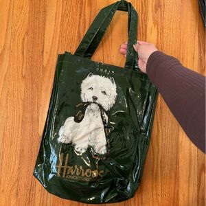 Harrods tote bag with dog
